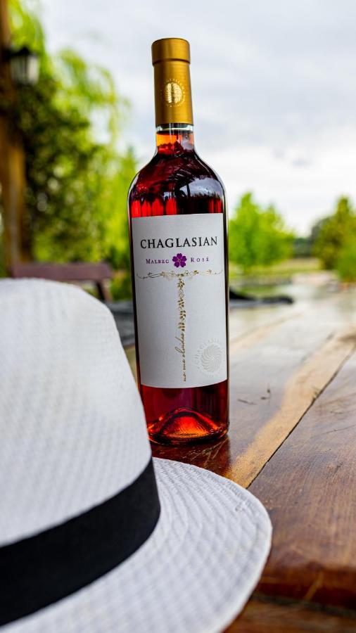 Chaglasian Wine & Suites San Rafael  Eksteriør bilde