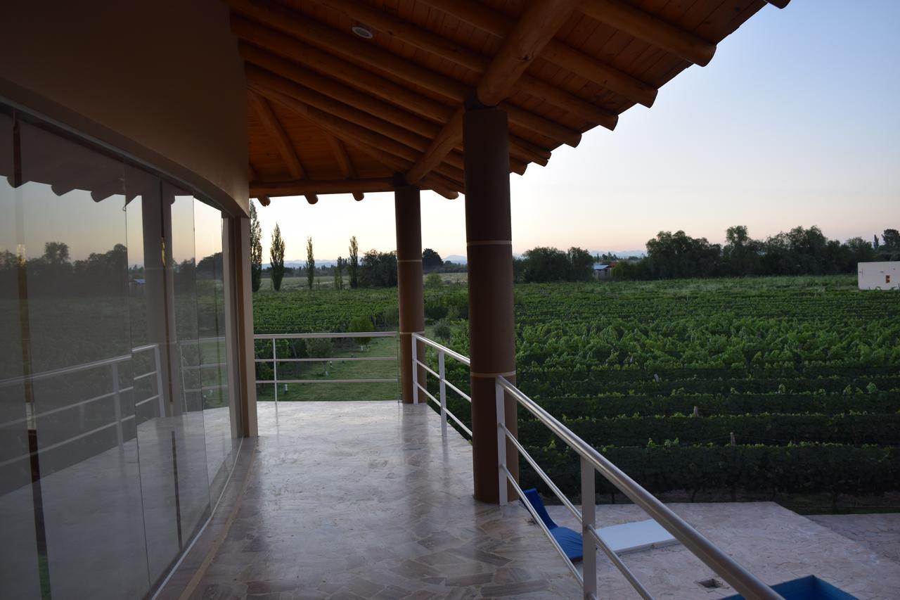 Chaglasian Wine & Suites San Rafael  Eksteriør bilde