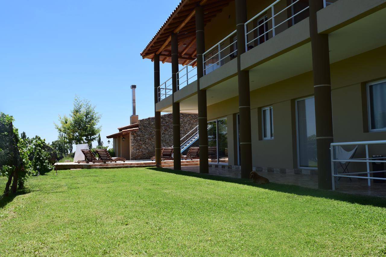Chaglasian Wine & Suites San Rafael  Eksteriør bilde